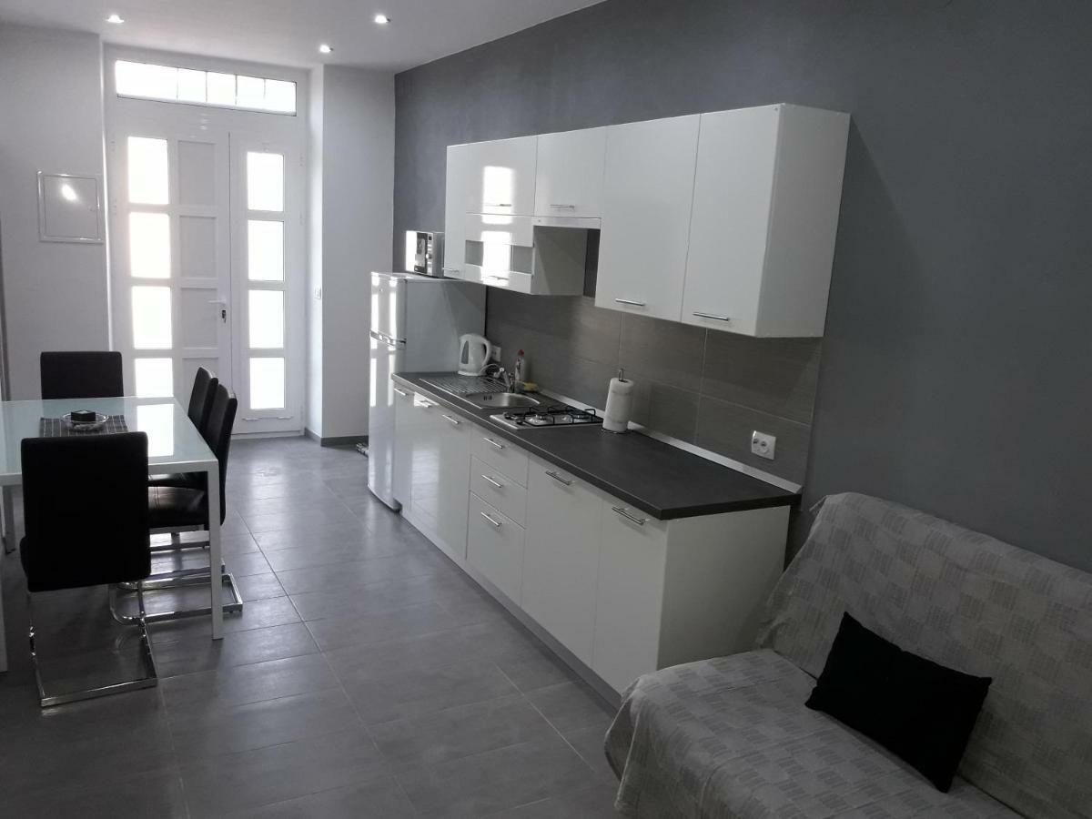 Apartments Vidulic Mali Lošinj Eksteriør bilde