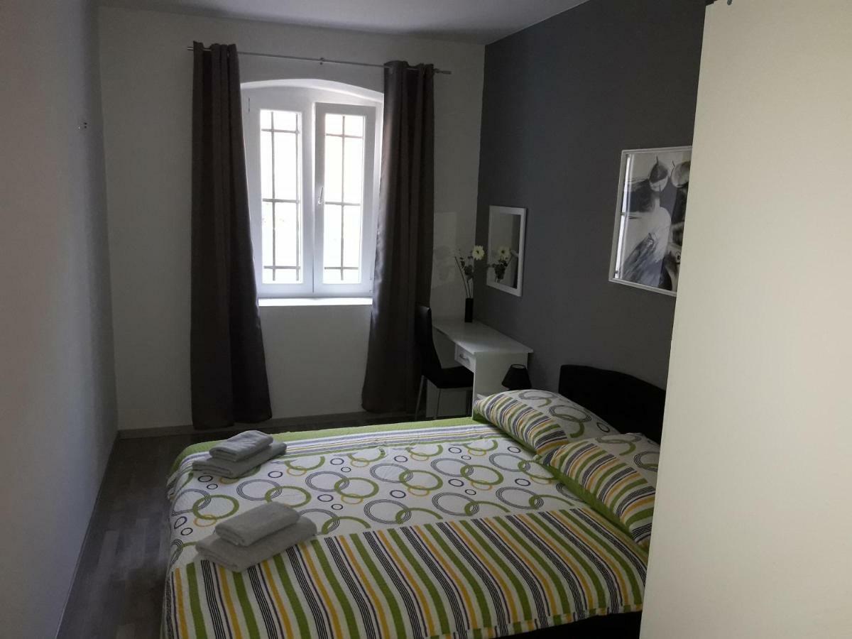 Apartments Vidulic Mali Lošinj Eksteriør bilde